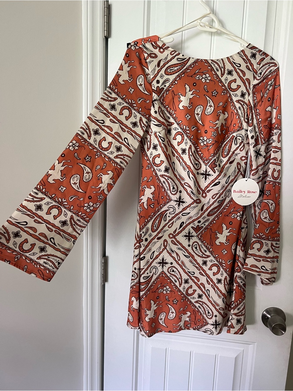 NWT Bailey Rose Long Sleeve Dress Low Back XS